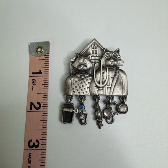 AJC Gothic Cat Brooch with Charms Farming Couple Silver Pewter Pin Vintage - Picture 4 of 10